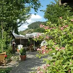 Landgasthof Laeuterhaeusle فندق