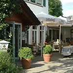 Landgasthof Laeuterhaeusle فندق