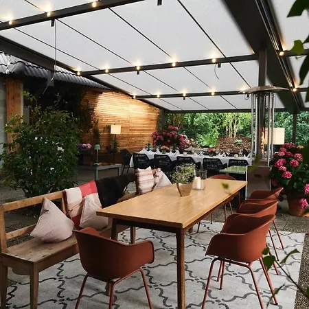 Landgasthof Laeuterhaeusle 3*