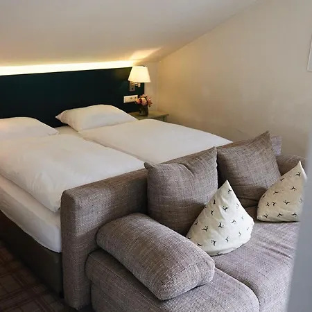 Landgasthof Laeuterhaeusle Otel Aalen