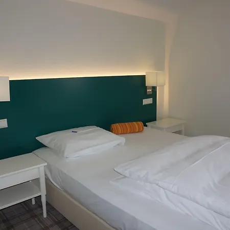 Landgasthof Laeuterhaeusle Otel Aalen