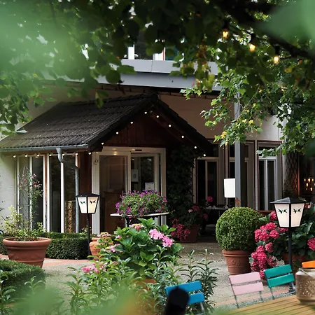 Otel Landgasthof Laeuterhaeusle