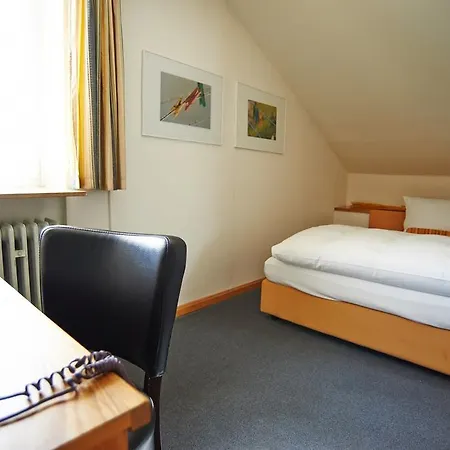 Landgasthof Laeuterhaeusle 3*