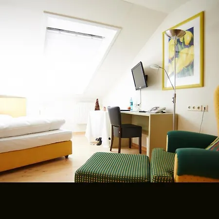 Otel Landgasthof Laeuterhaeusle